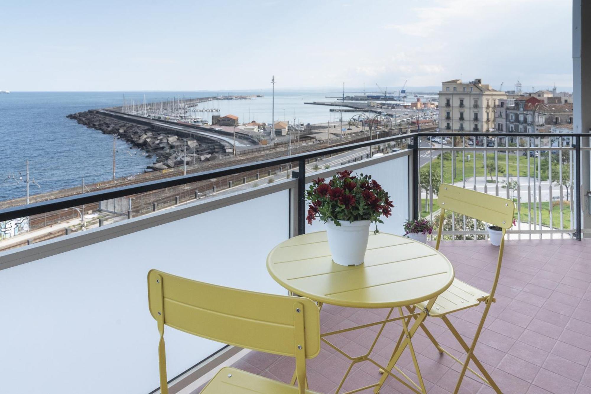 Martiri Home Catania-Fontanarossai nemzetközi repülőtér Kültér fotó