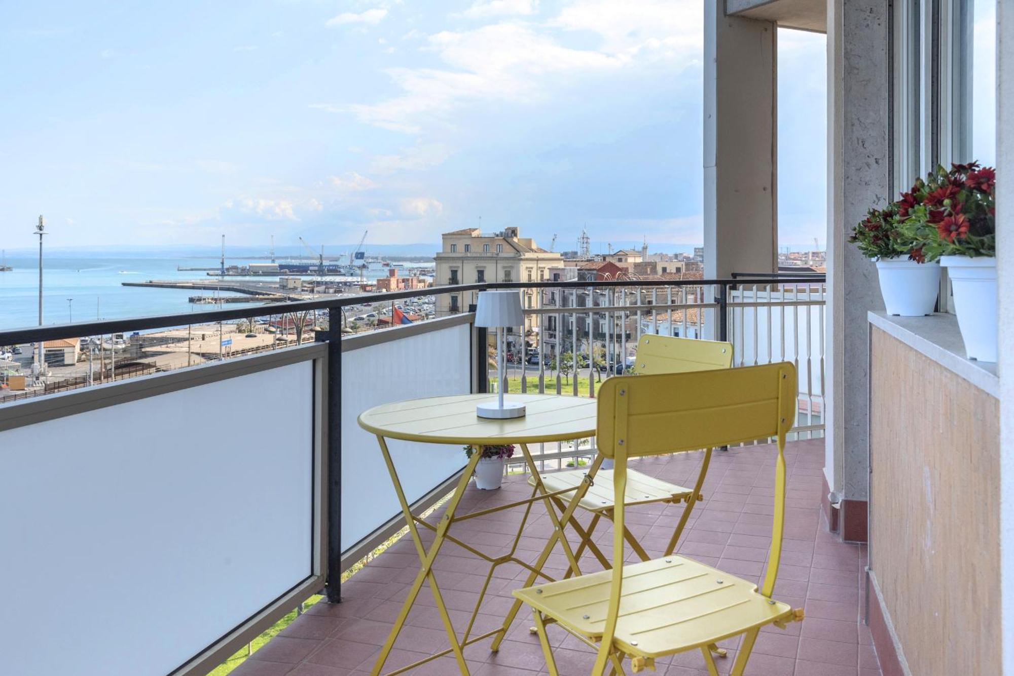 Martiri Home Catania-Fontanarossai nemzetközi repülőtér Kültér fotó